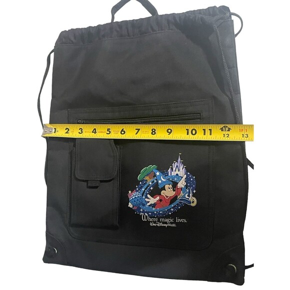 Walt Disney World Vintage Where Magic Lives Drawstring Black Backpack Cinch Bag - Picture 12 of 16